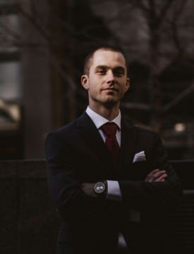 man-wearing-black-notched-lapel-suit-jacket-in-focus-photography.jpg man wearing black notched lapel suit jacket in focus photography